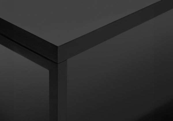TV STAND - 48"L / BLACK / BLACK METAL