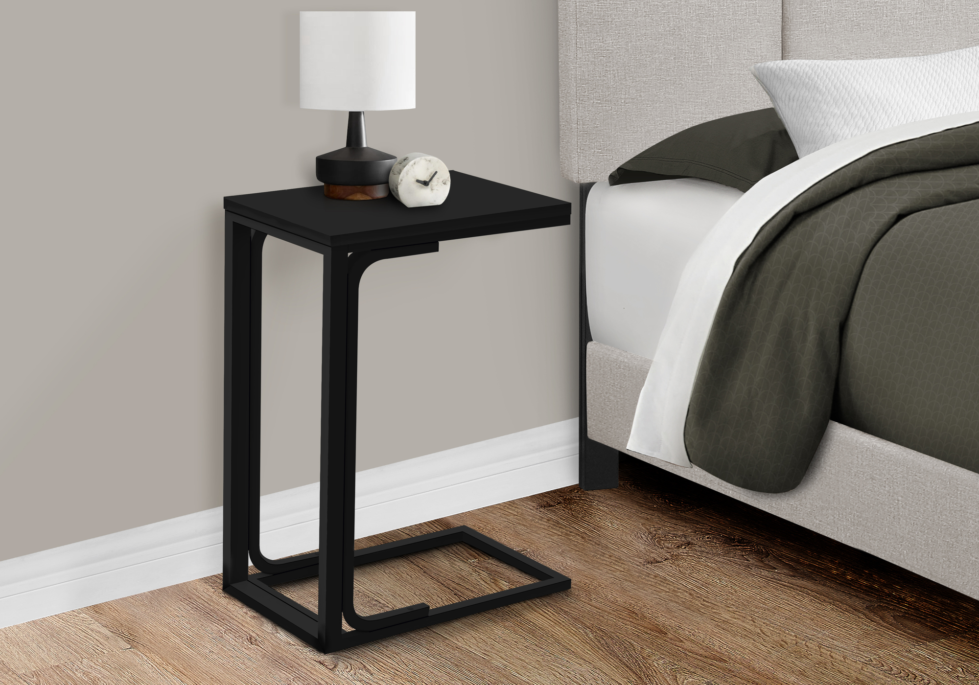 ACCENT TABLE - 25"H / BLACK / BLACK METAL