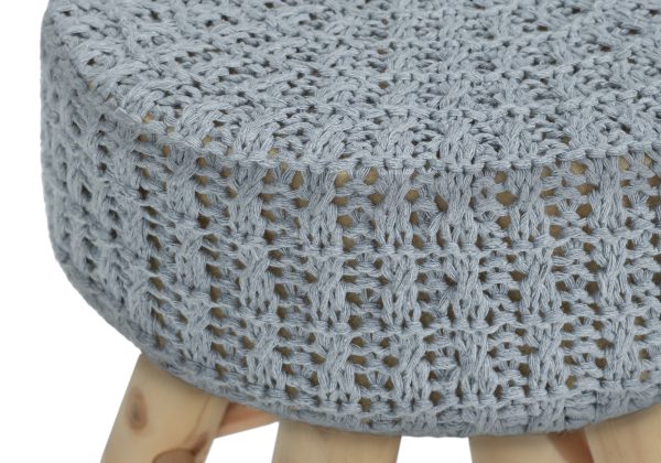 OTTOMAN - GREY KNIT / NATURAL WOOD LEGS