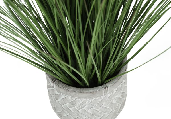 ARTIFICIAL PLANT - 21"H / INDOOR GRASS IN CEMENT 4" POT