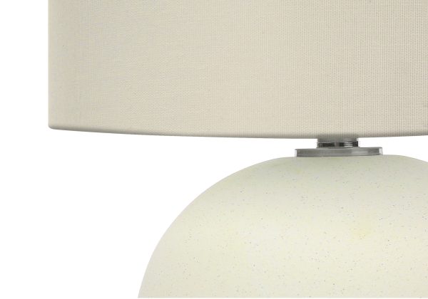LIGHTING - 18"H TABLE LAMP CREAM CERAMIC / IVORY SHADE