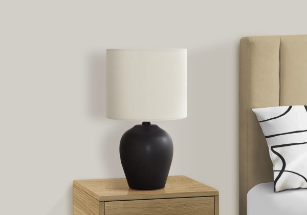 LIGHTING - 17"H TABLE LAMP BLACK CERAMIC / IVORY SHADE