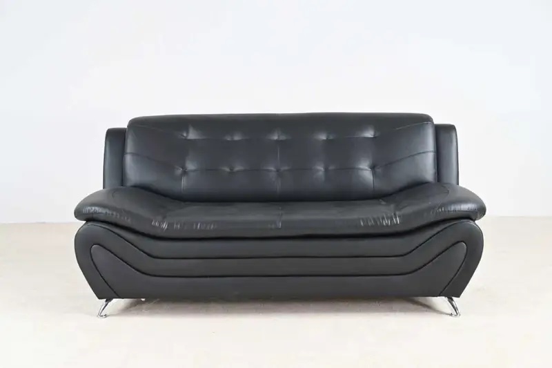 Tufted Spruce 3 Piece Living Room Set In Black