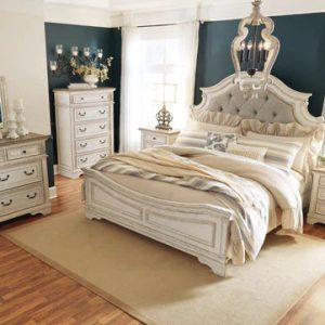 Realyn King Upholstered Bed by Ashley Signature